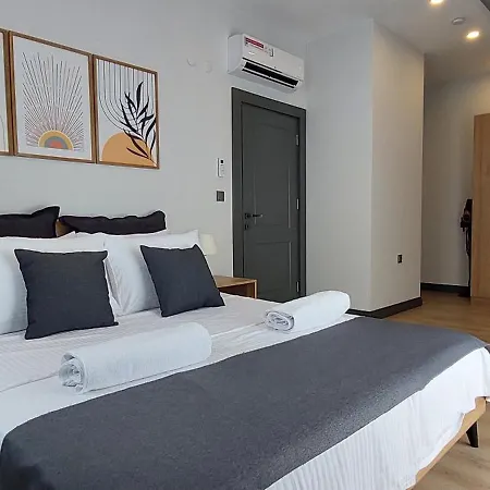 Apartament New Flat With Big Living Spaces 4 Near By Lara *